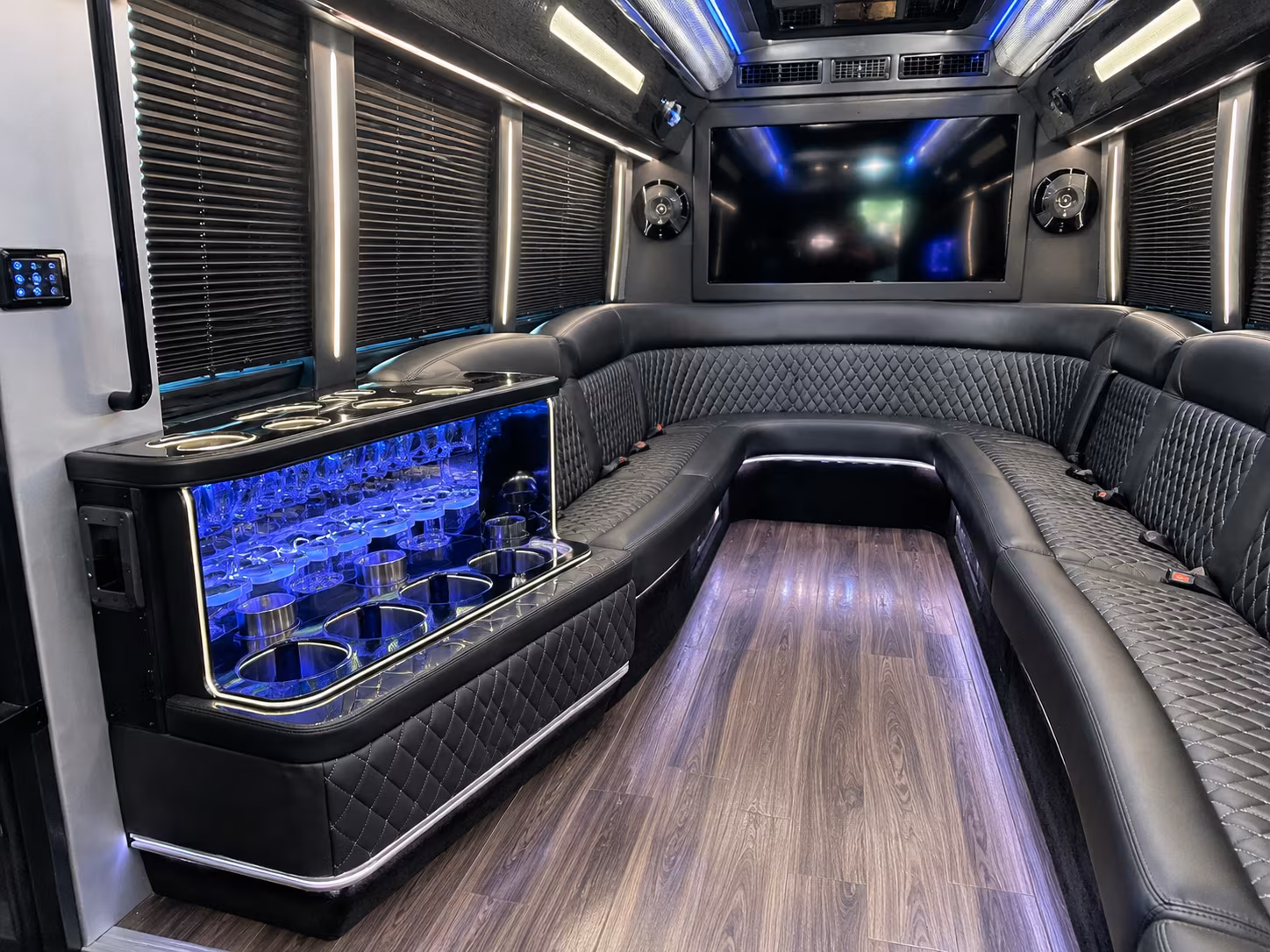 bachelor and bachelorette party buses in hartford