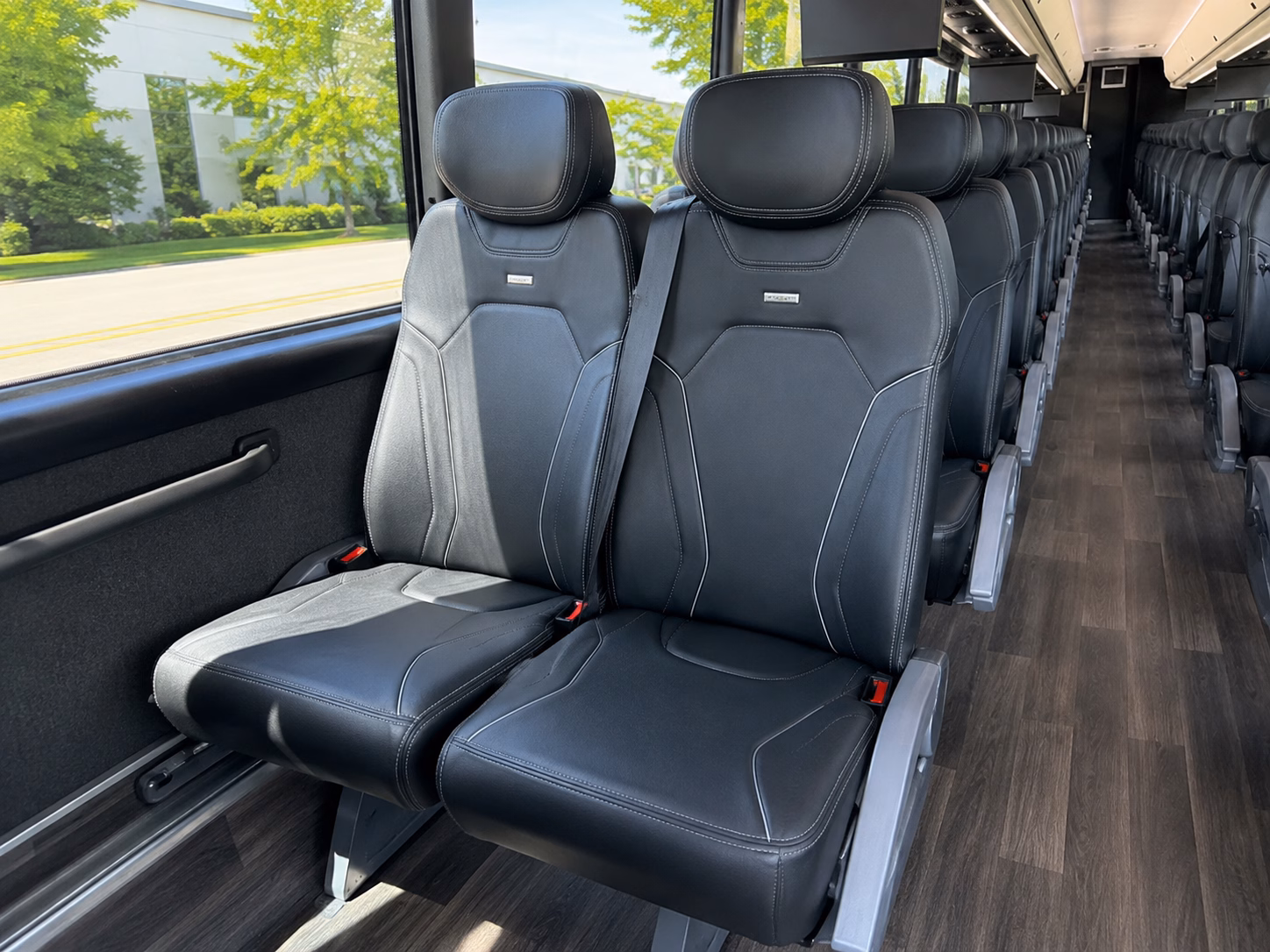 college tour charter buses to university of hartford trinity college and beyond